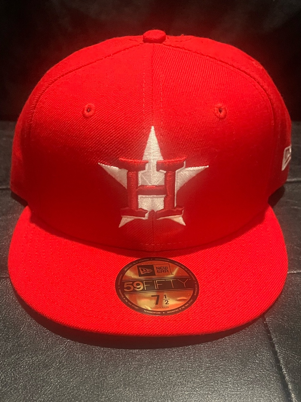 New Era 59FIFTY Fitted Cap — Red and Black Interior